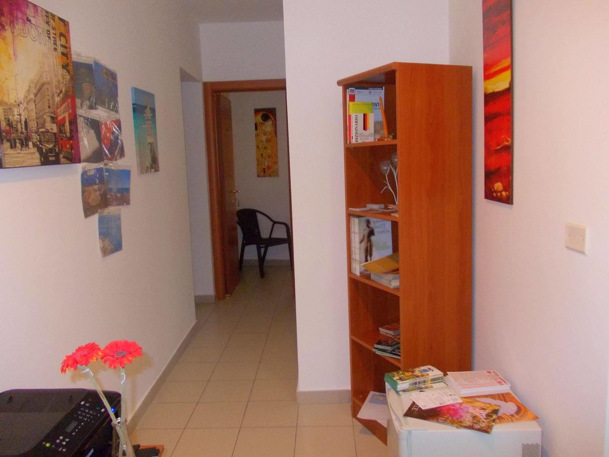 B&B Agora A 2 Minuti Dalla Valle Dei Templi E 5 Minuti Dal Mare Agrigent Exterior foto