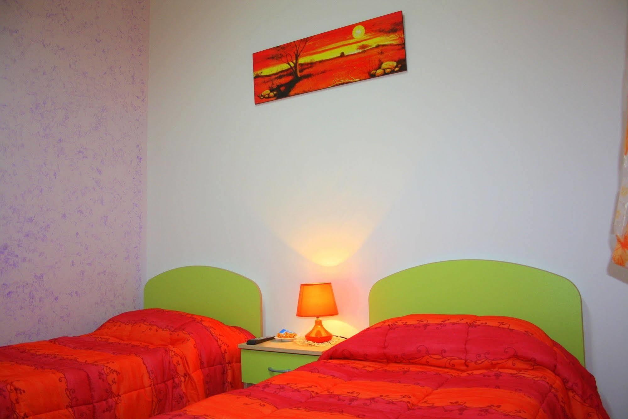 B&B Agora A 2 Minuti Dalla Valle Dei Templi E 5 Minuti Dal Mare Agrigent Exterior foto