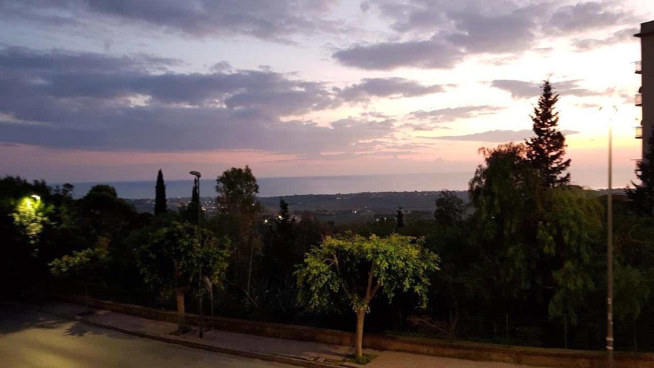 B&B Agora A 2 Minuti Dalla Valle Dei Templi E 5 Minuti Dal Mare Agrigent Exterior foto